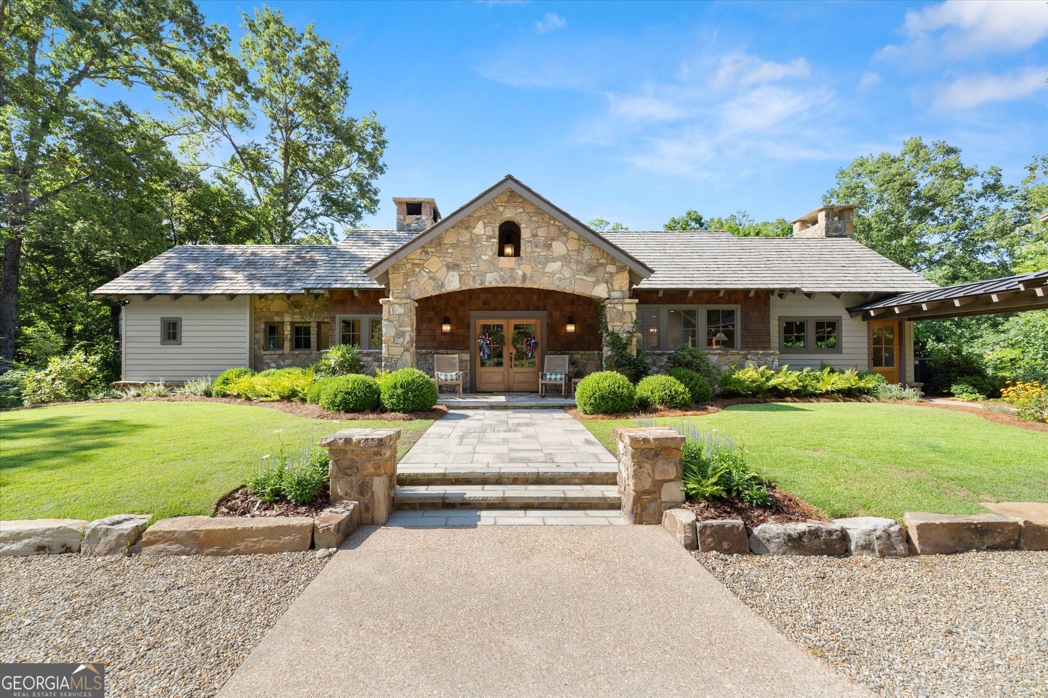 152 Mountain Streams DR