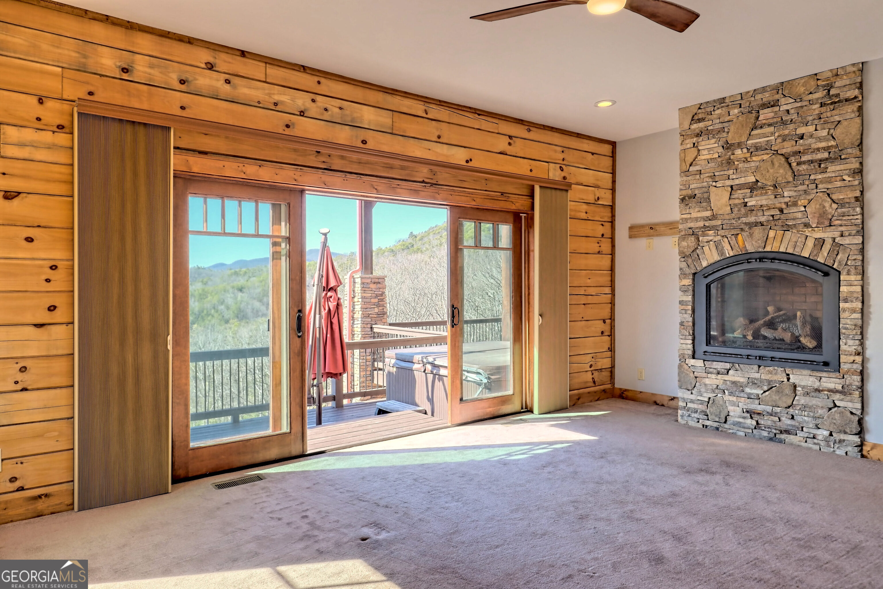 Clayton, Georgia 30525, United States, 5 Bedrooms Bedrooms, ,5 BathroomsBathrooms,Residential,Active,34362