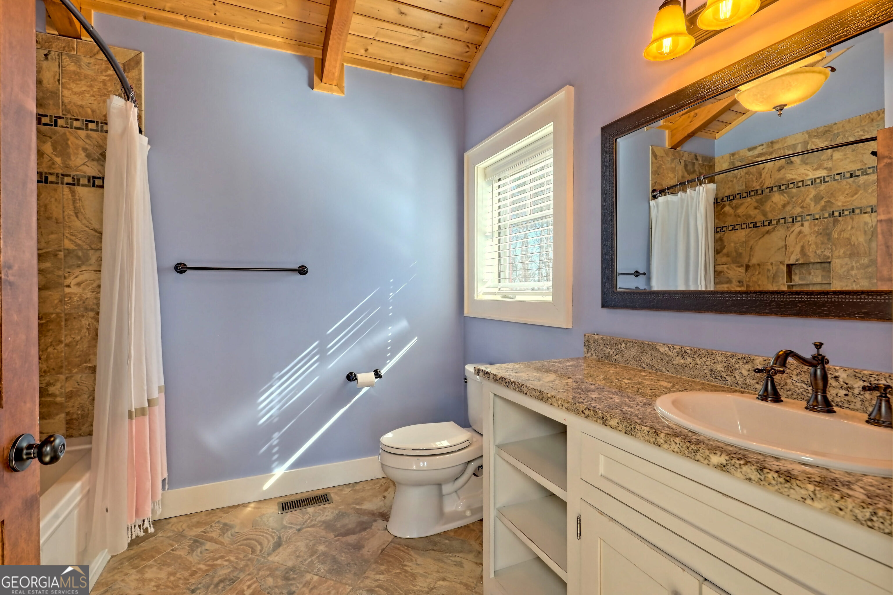 Clayton, Georgia 30525, United States, 5 Bedrooms Bedrooms, ,5 BathroomsBathrooms,Residential,Active,34362