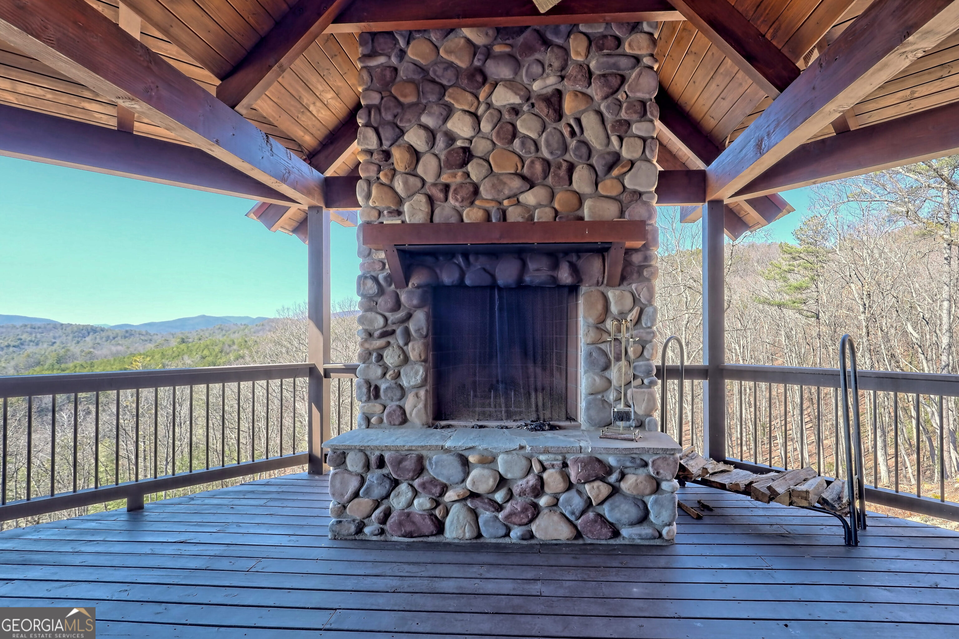 Clayton, Georgia 30525, United States, 5 Bedrooms Bedrooms, ,5 BathroomsBathrooms,Residential,Active,34362