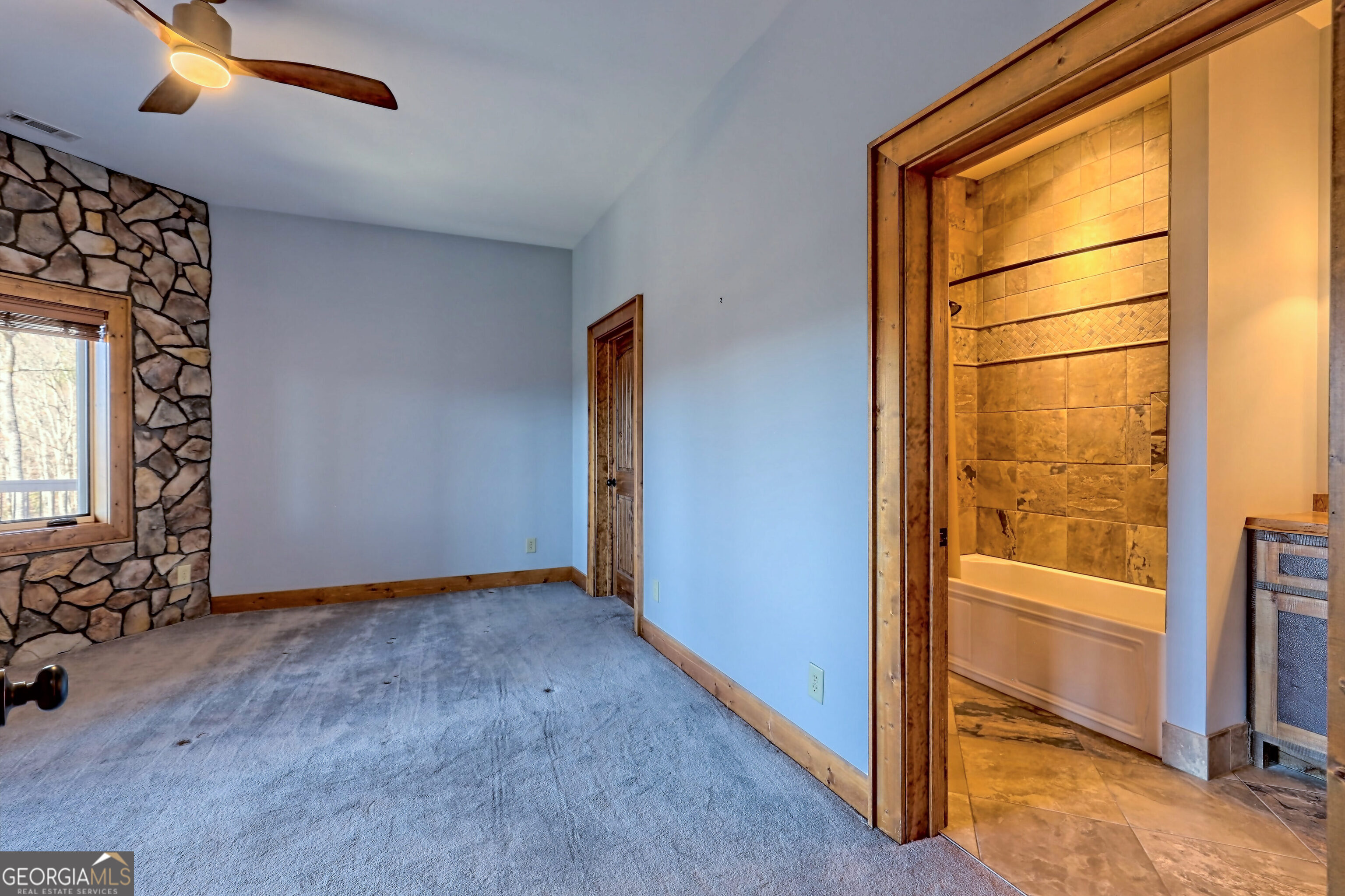 Clayton, Georgia 30525, United States, 5 Bedrooms Bedrooms, ,5 BathroomsBathrooms,Residential,Active,34362