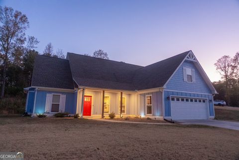 Photo of 408 Peachtree Lane SE, Calhoun, GA 30701 (MLS # 10648757)
