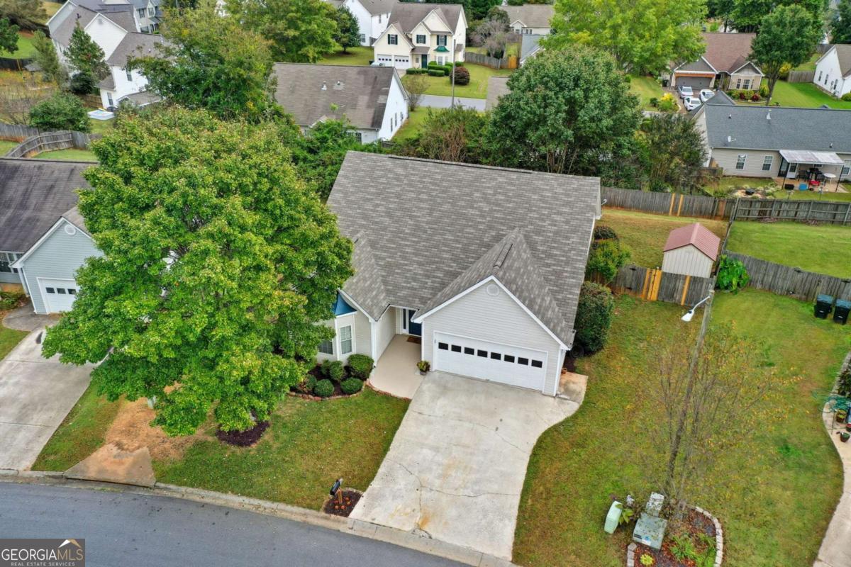 515 Charles DR
