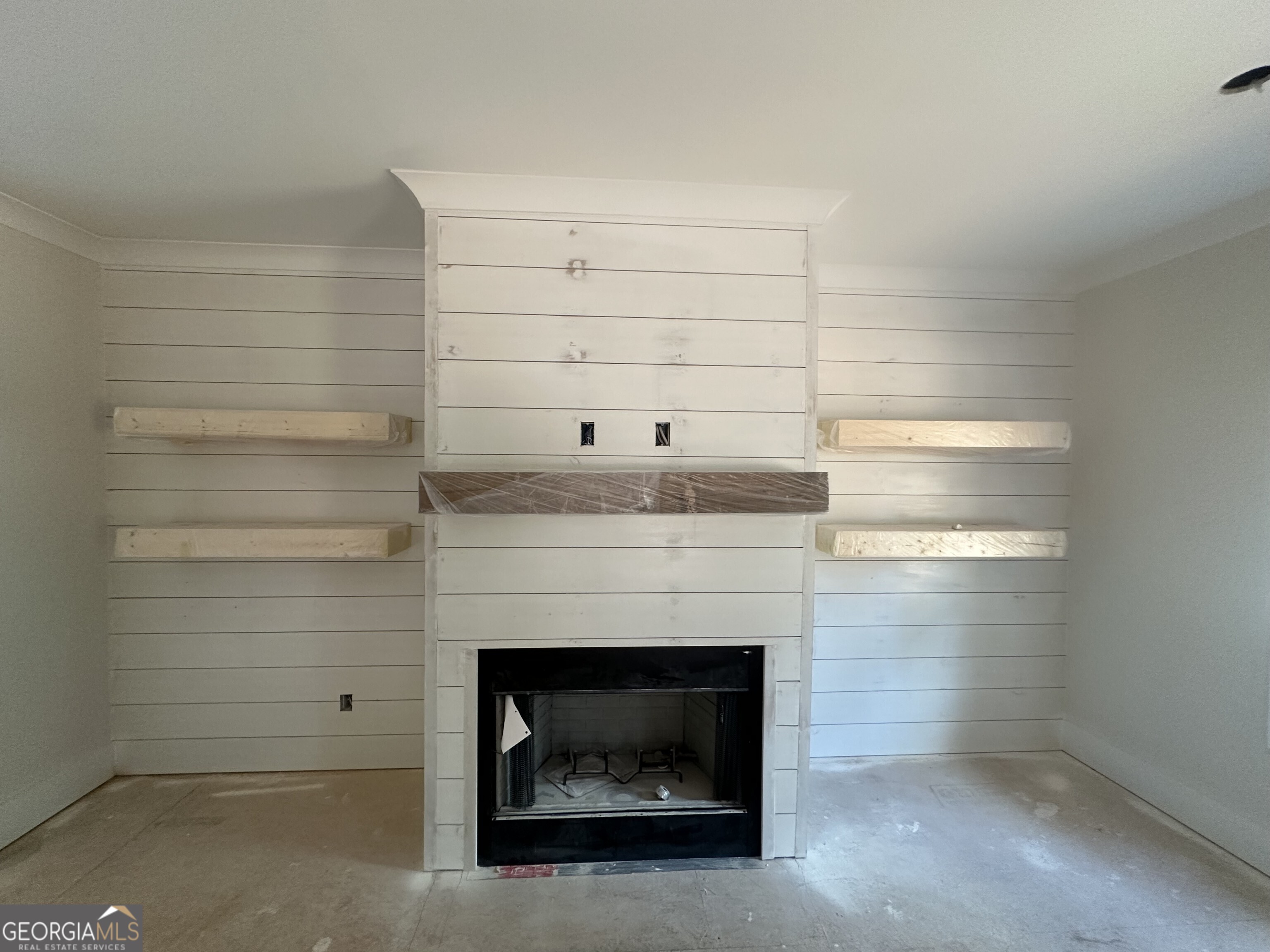 1021 Laurel PTE