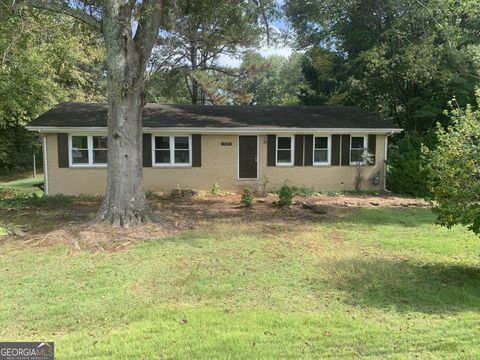 Photo of 529 Hawkins Store Road, Kennesaw, GA 30144 (MLS # 10618303)