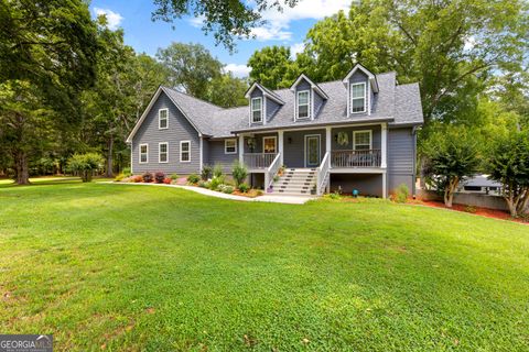 152 Bear Creek RD Moreland GA 30259