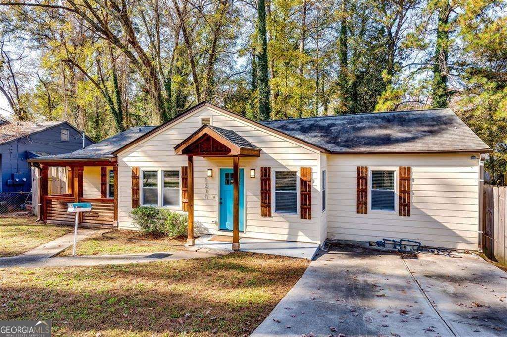 Photo of 1271 Byewood Lane SW, Atlanta, GA 30310 (MLS # 10679484)