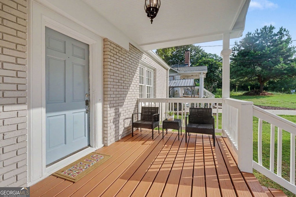 Photo of 383 S Howard Street SE, Atlanta, GA 30317 (MLS # 10827947)