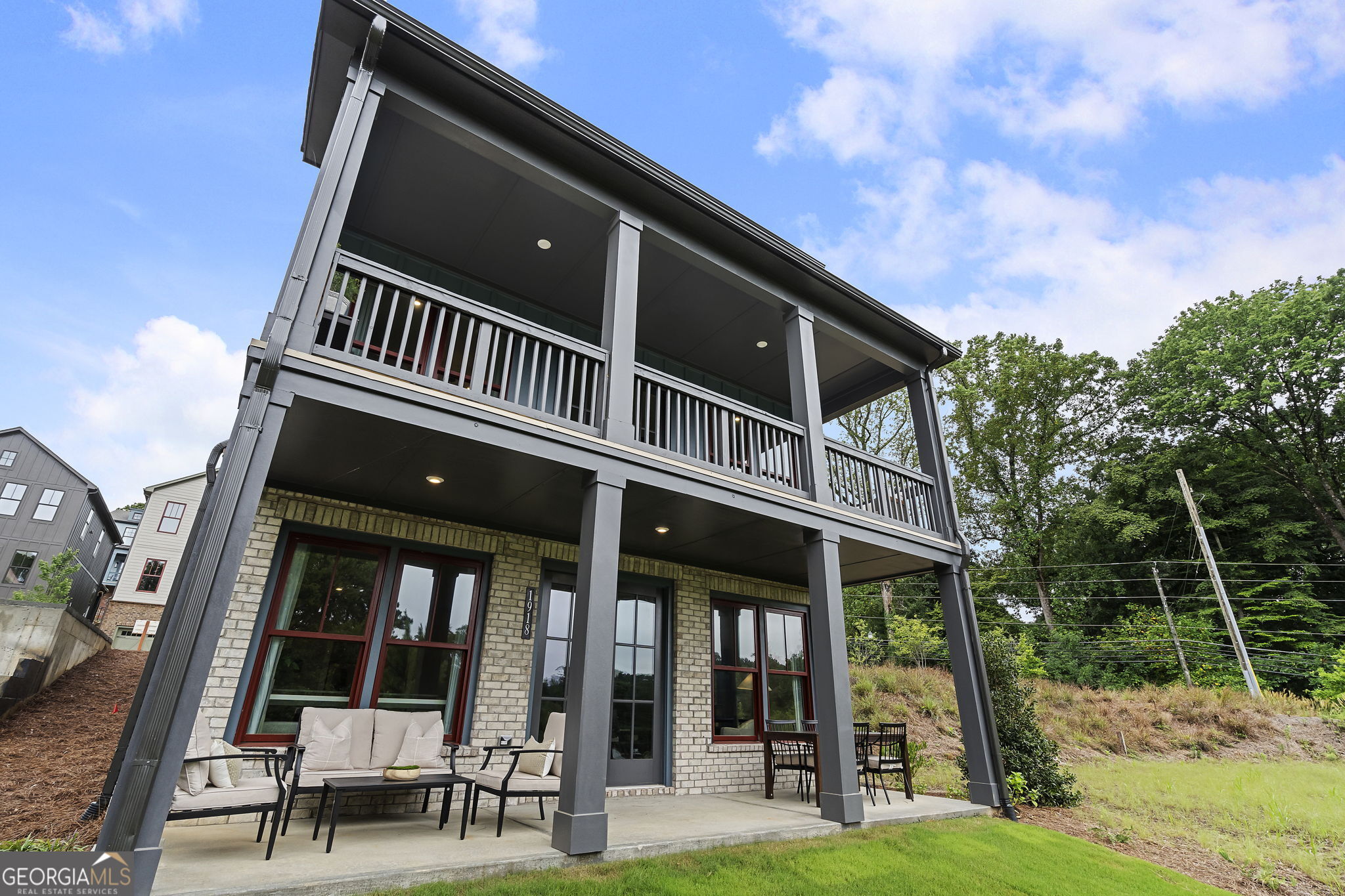 1932 Repose Drive