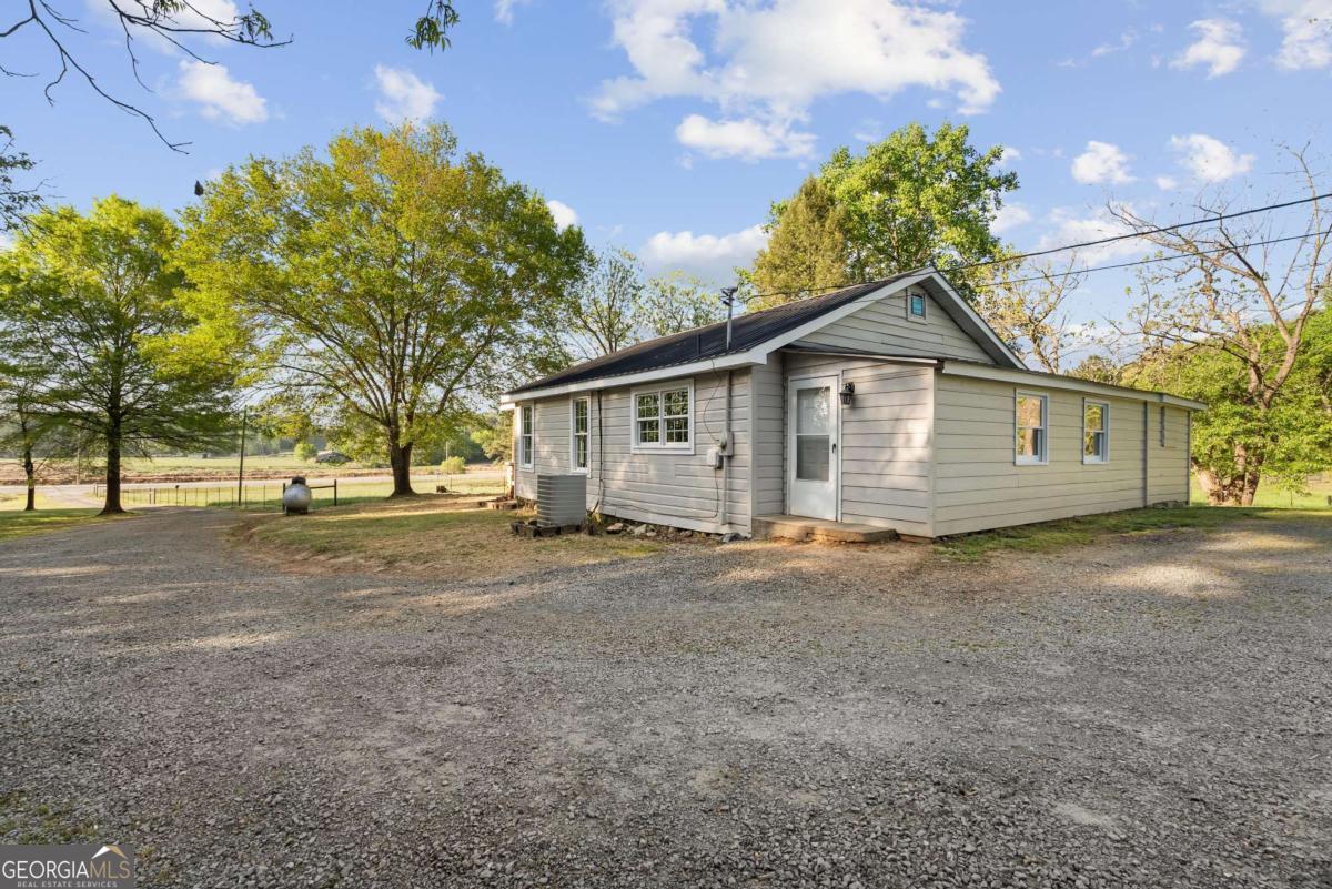 5688 Fairmount HWY SE