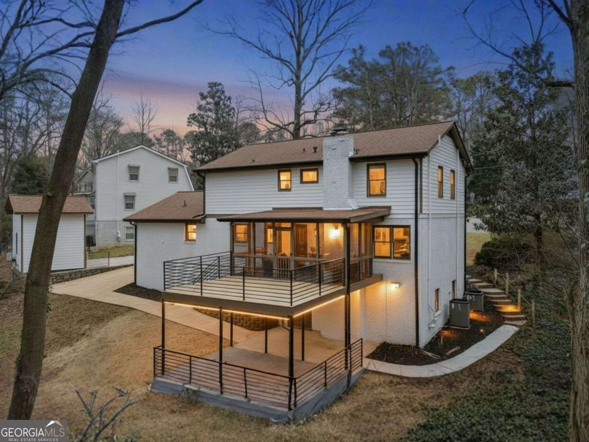 3621 Wood Valley CT NE