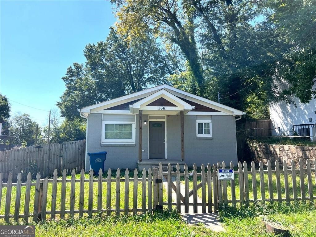 Photo of 566 Rockwell Street SW, Atlanta, GA 30310 (MLS # 10726433)