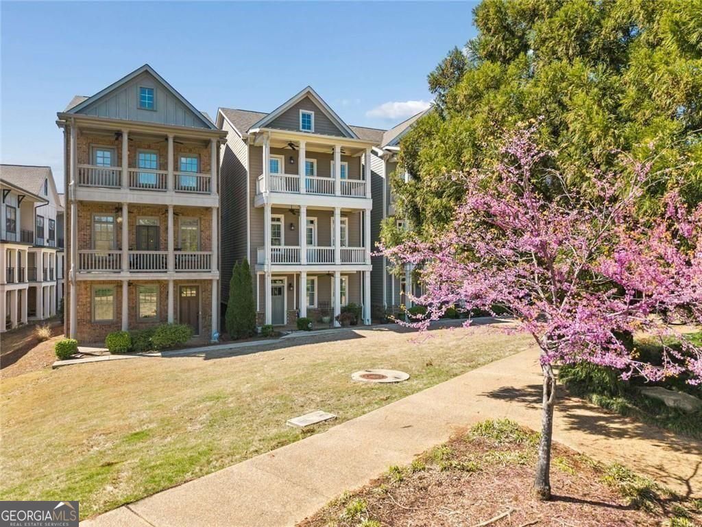 124 Parkside West CT