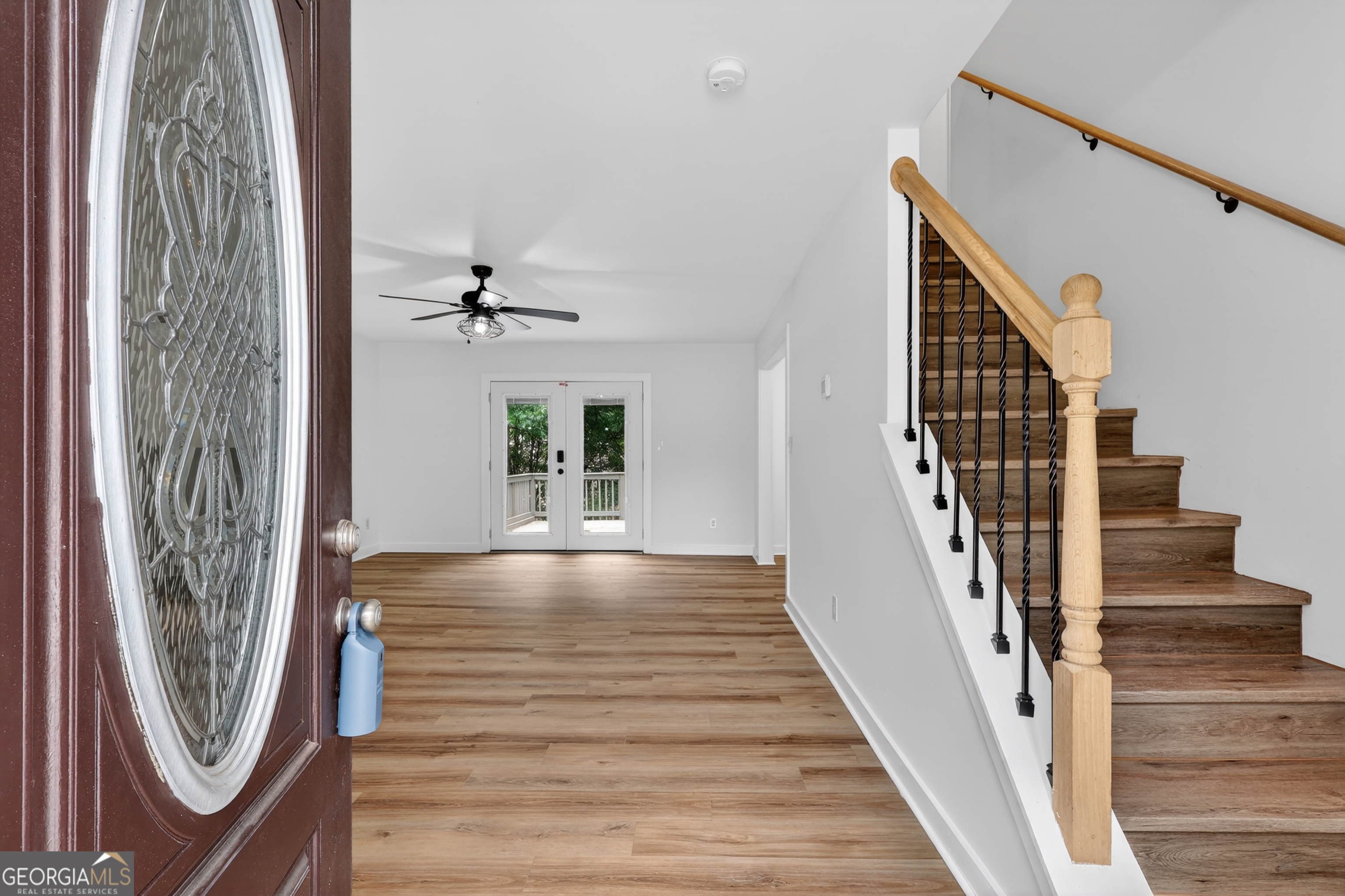 1204 Empire CIR