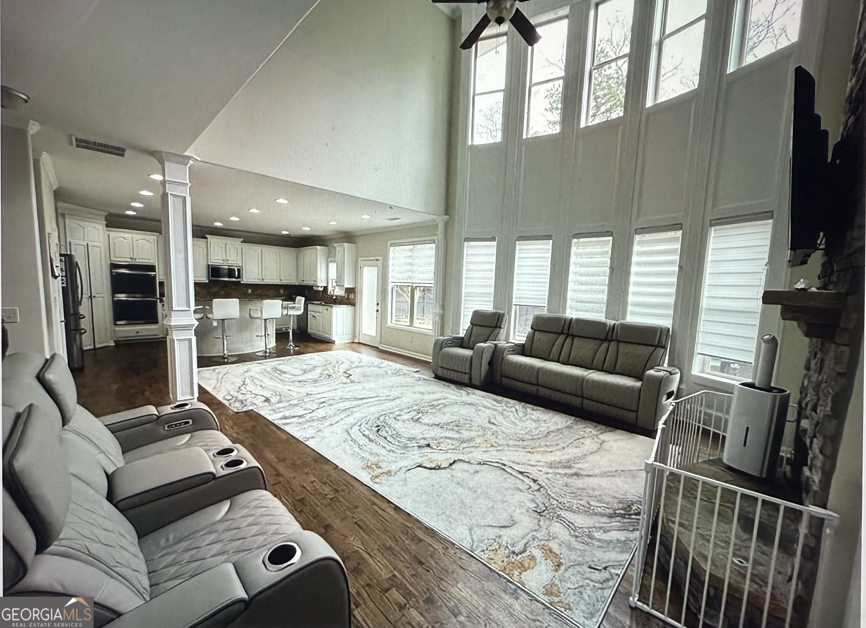 2964 Olivine DR