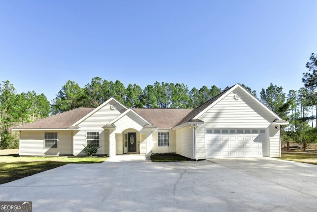 Photo of 21268 Us Highway 17, White Oak, GA 31568 (MLS # 10692552)