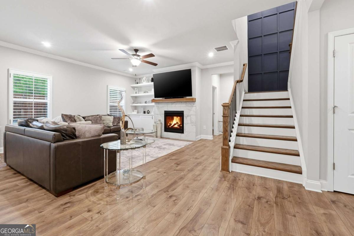 168 Brookstone PARK E