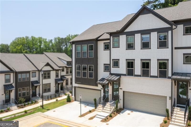 Decatur, Georgia 30033, United States, 4 Bedrooms Bedrooms, ,4 BathroomsBathrooms,Residential,Active,12964