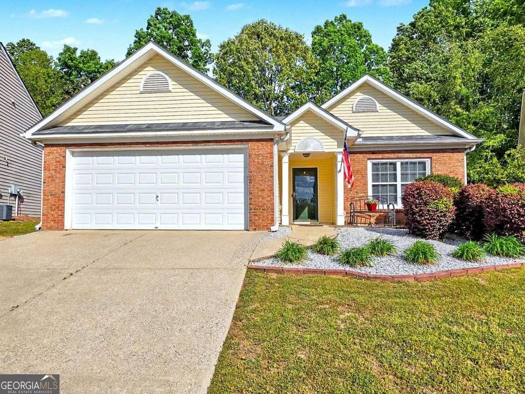 Photo of 209 Diamond Valley Pass, Canton, GA 30114 (MLS # 10737687)