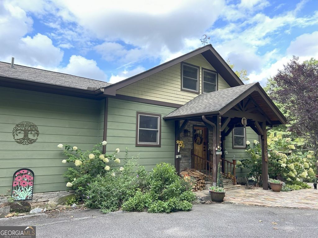 Photo of 100 Corinth Lane, Mountain City, GA 30525 (MLS # 10757541)