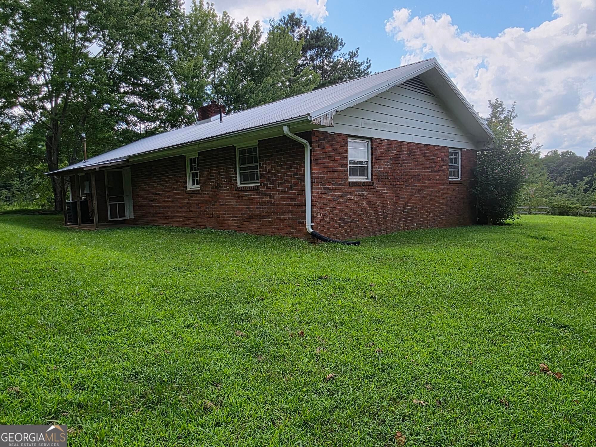 451 TOM HUNT RD