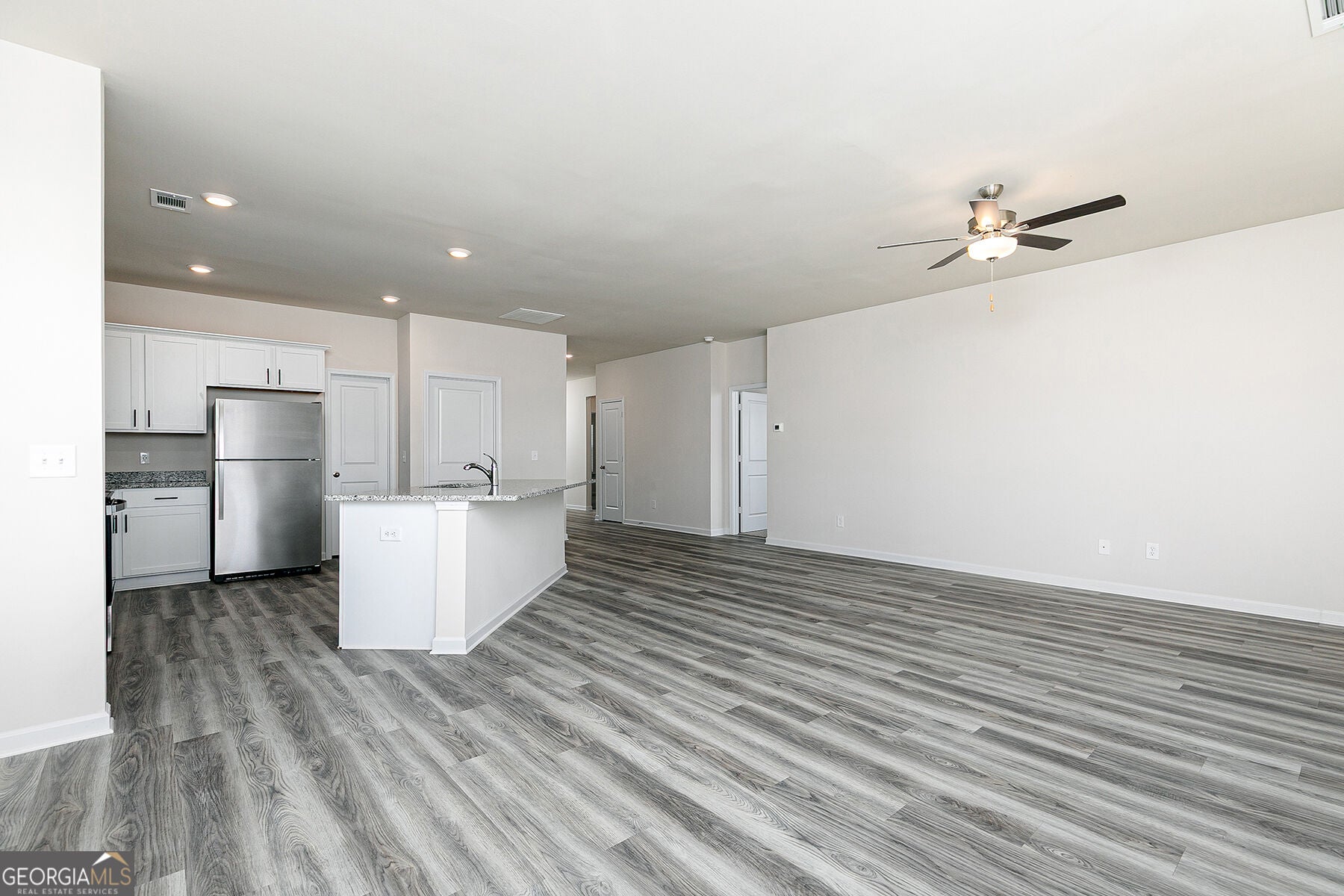 130 Howell DR