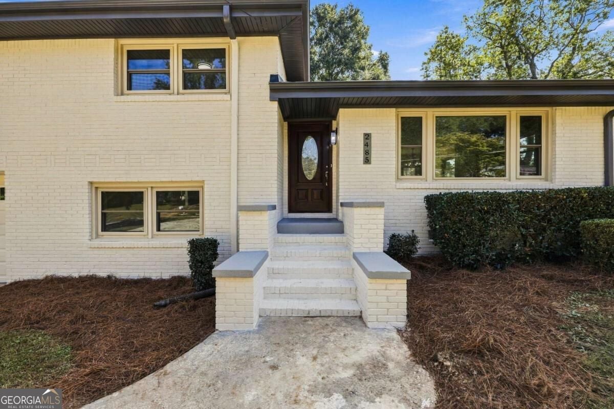 2485 Tyler WAY