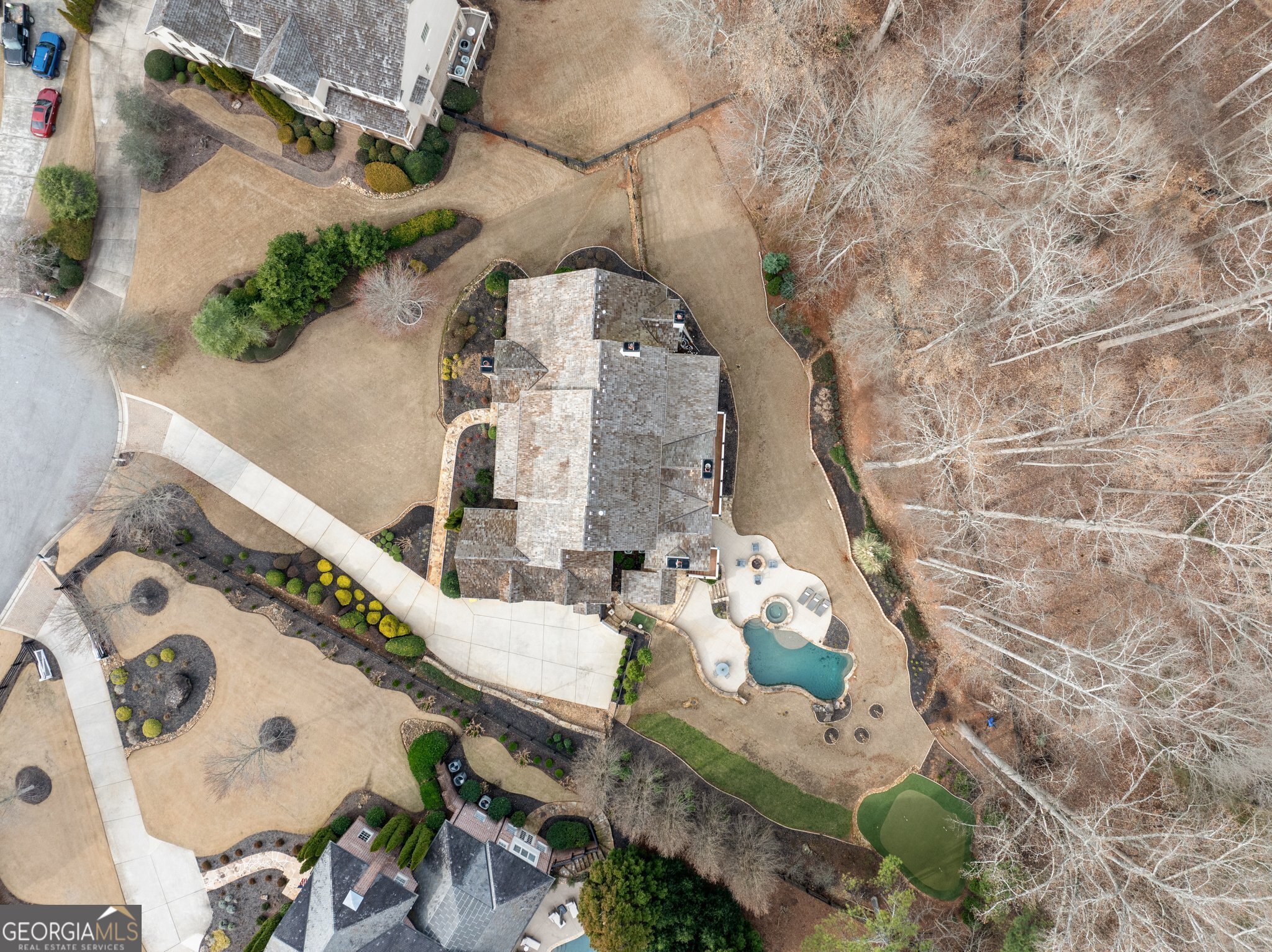 15245 Fairfax LN