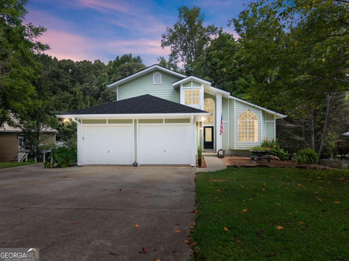 272 INDIAN COVE DR