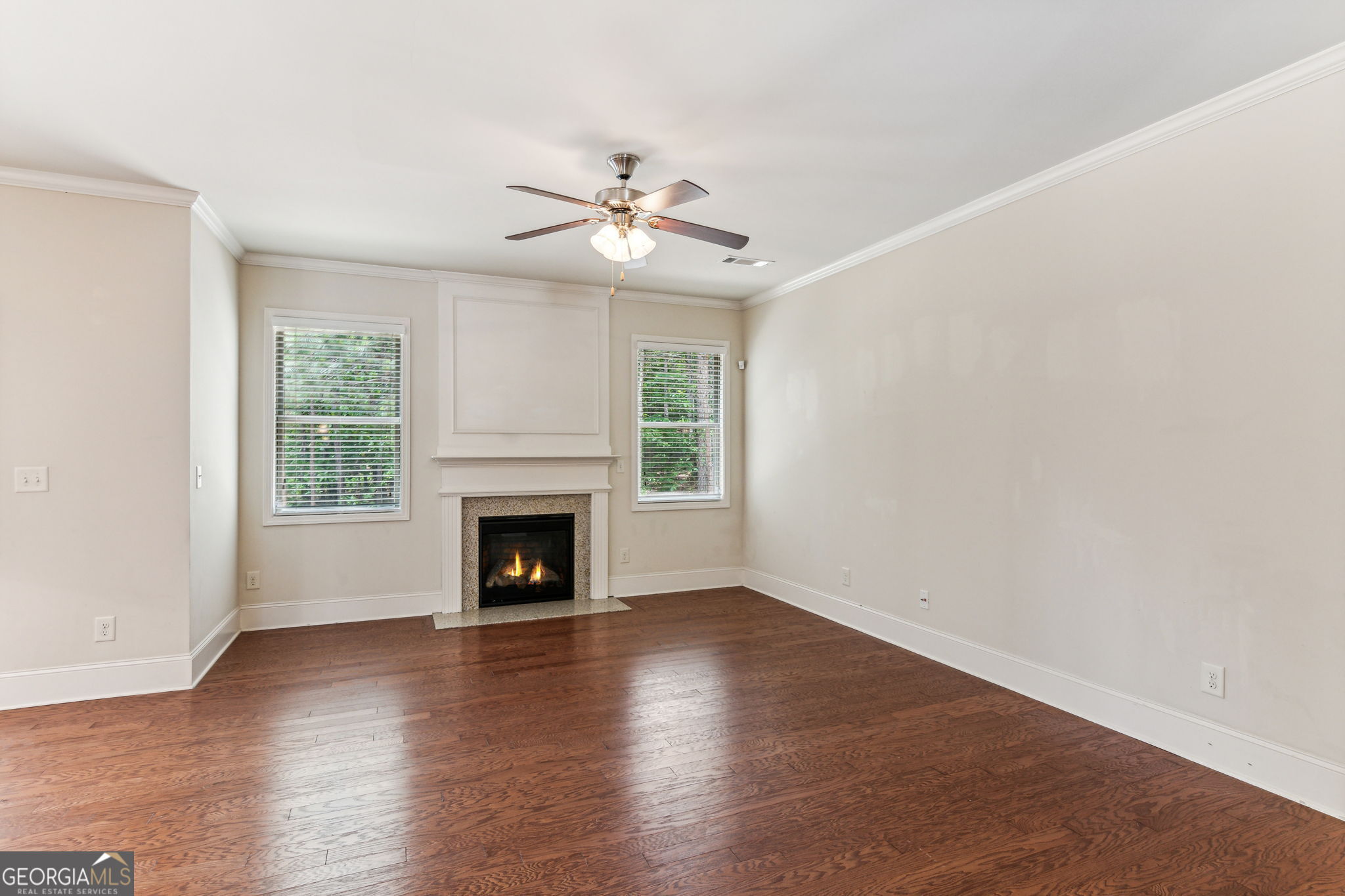 Cumming, Georgia 30041, United States, 5 Bedrooms Bedrooms, ,3 BathroomsBathrooms,Residential,Pending,41473