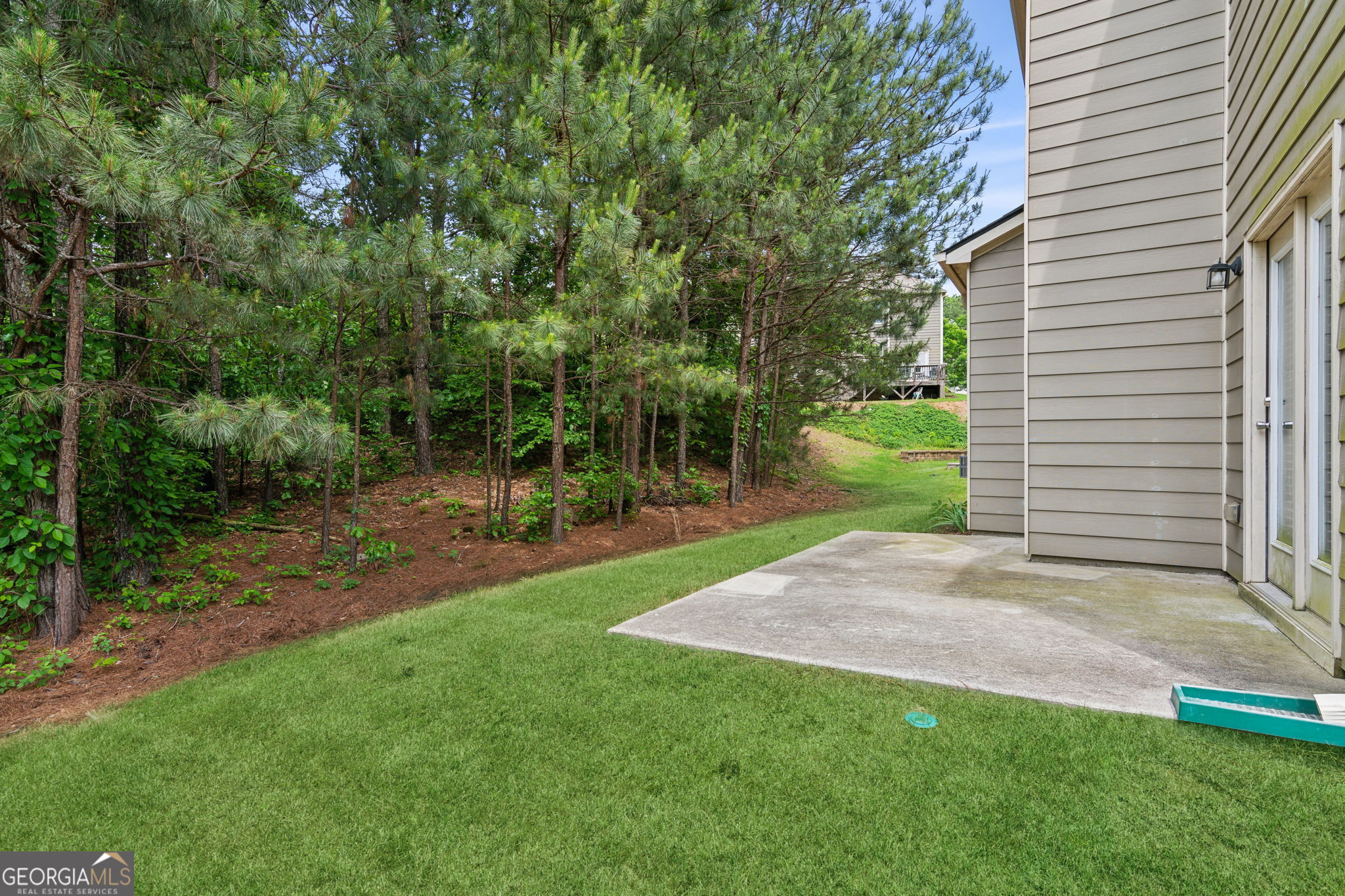 Cumming, Georgia 30041, United States, 5 Bedrooms Bedrooms, ,3 BathroomsBathrooms,Residential,Pending,41473