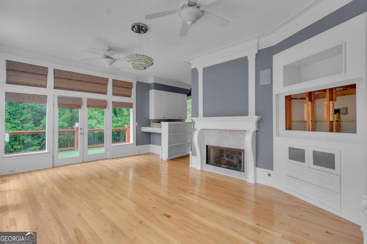 Paper Mill Manor - Residential