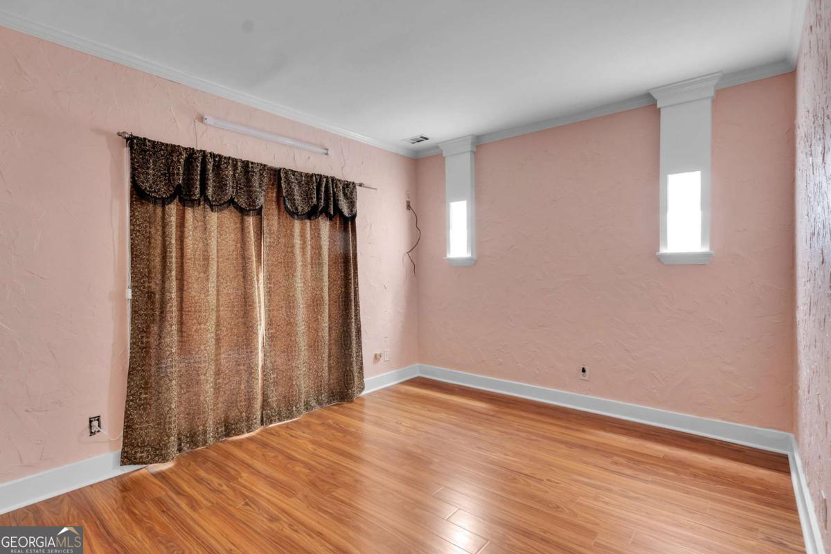 Paper Mill Manor - Residential