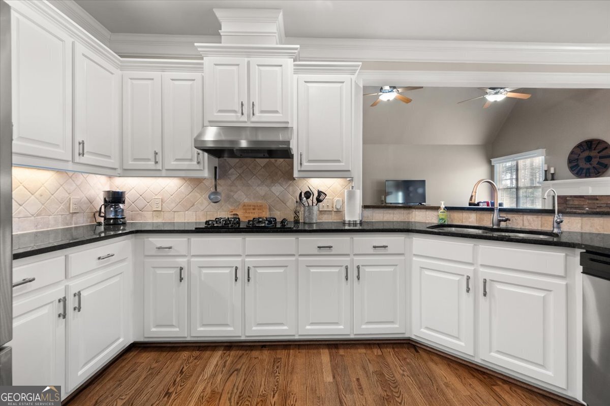 Lakeshore Estates - Residential
