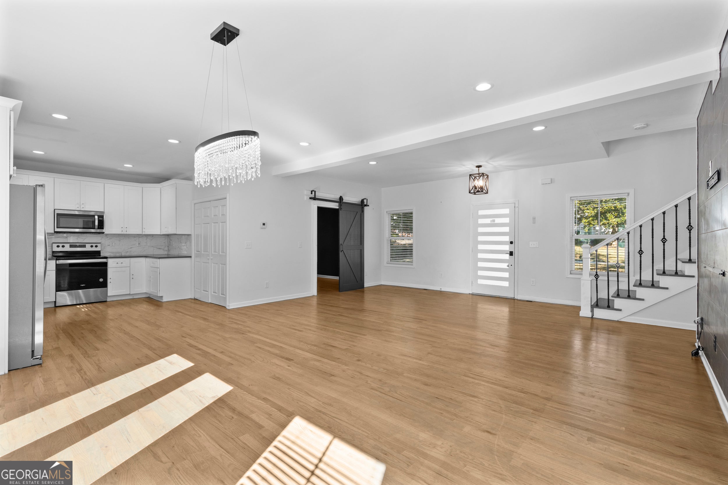 2049 Mcafee RD