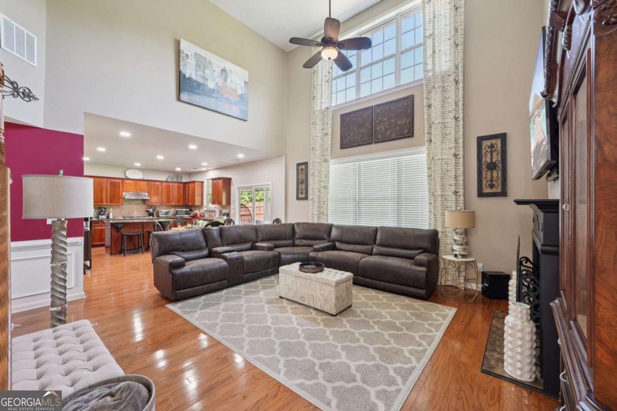 852 Van Briggle PATH
