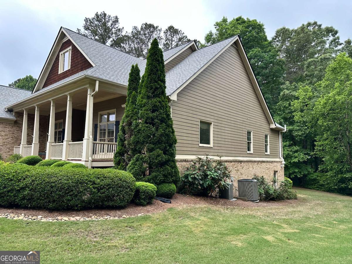 235 Chandler WALK