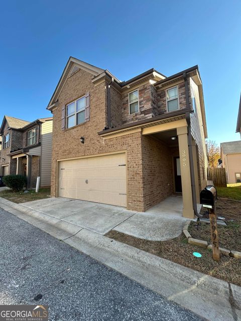 Photo of 3995 Tyne Court, Atlanta, GA 30349 (MLS # 10651777)