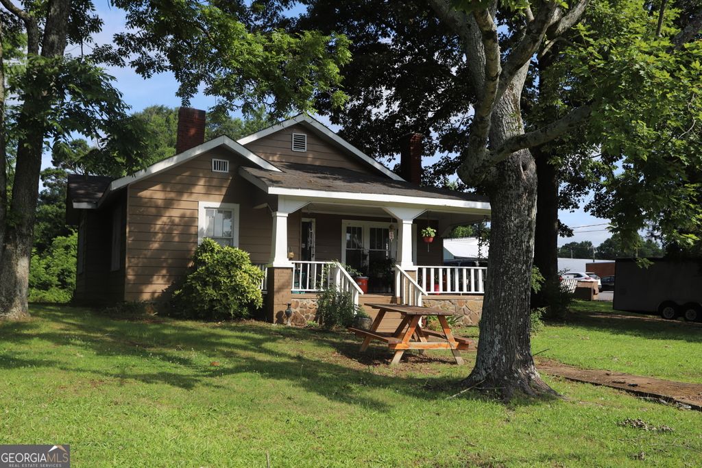 Photo of 10895 Commerce Street, Summerville, GA 30747 (MLS # 10696576)