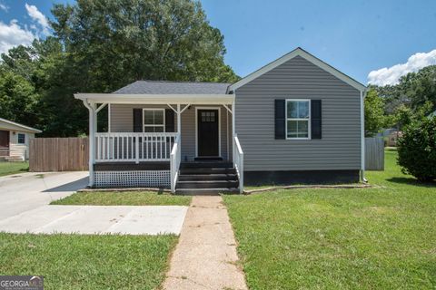 203 White AVE Hogansville GA 30230