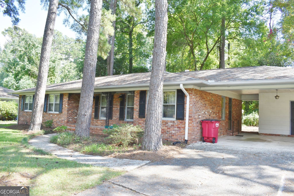 Photo of 4664 Lattimore Drive, Macon, GA 31210 (MLS # 10839698)