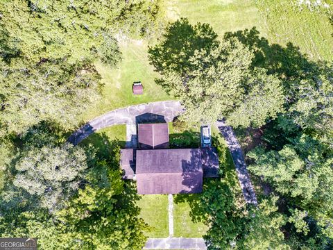 A home in Newnan