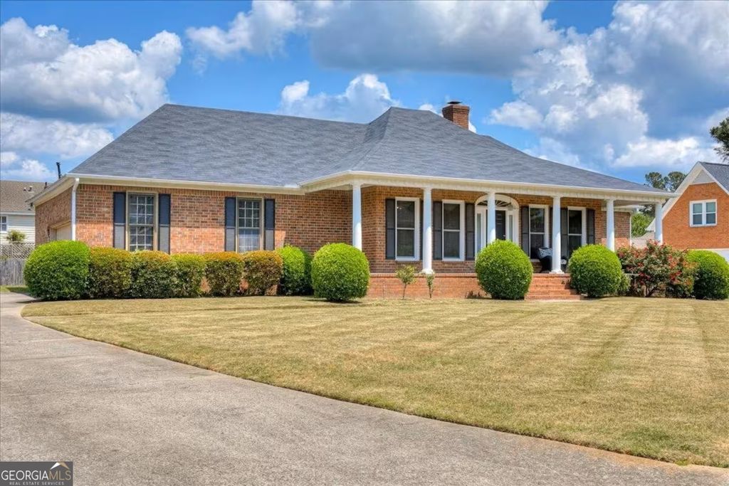 Photo of 2703 Boars Head Road, Augusta, GA 30907 (MLS # 10766395)
