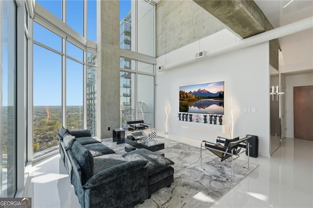 860 Peachtree ST NE 2801