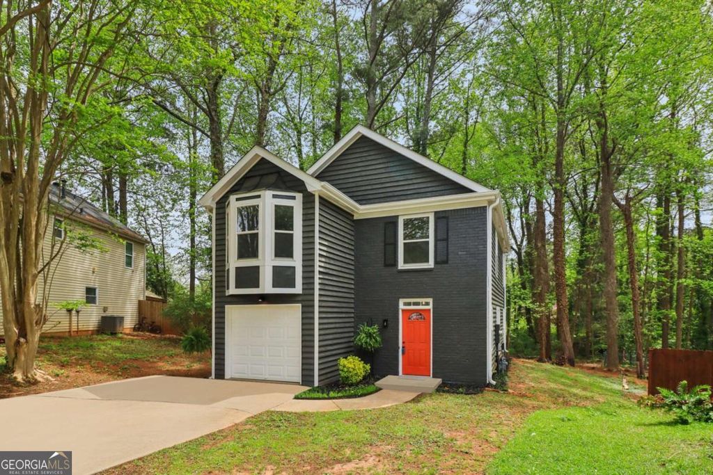 Photo of 5117 Leland Drive, Stone Mountain, GA 30083 (MLS # 10728362)
