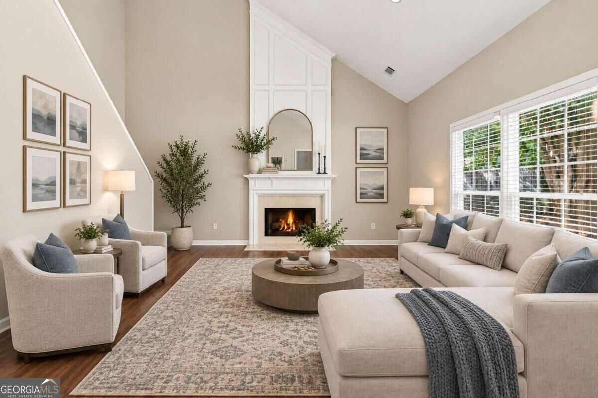1105 Olivine DR