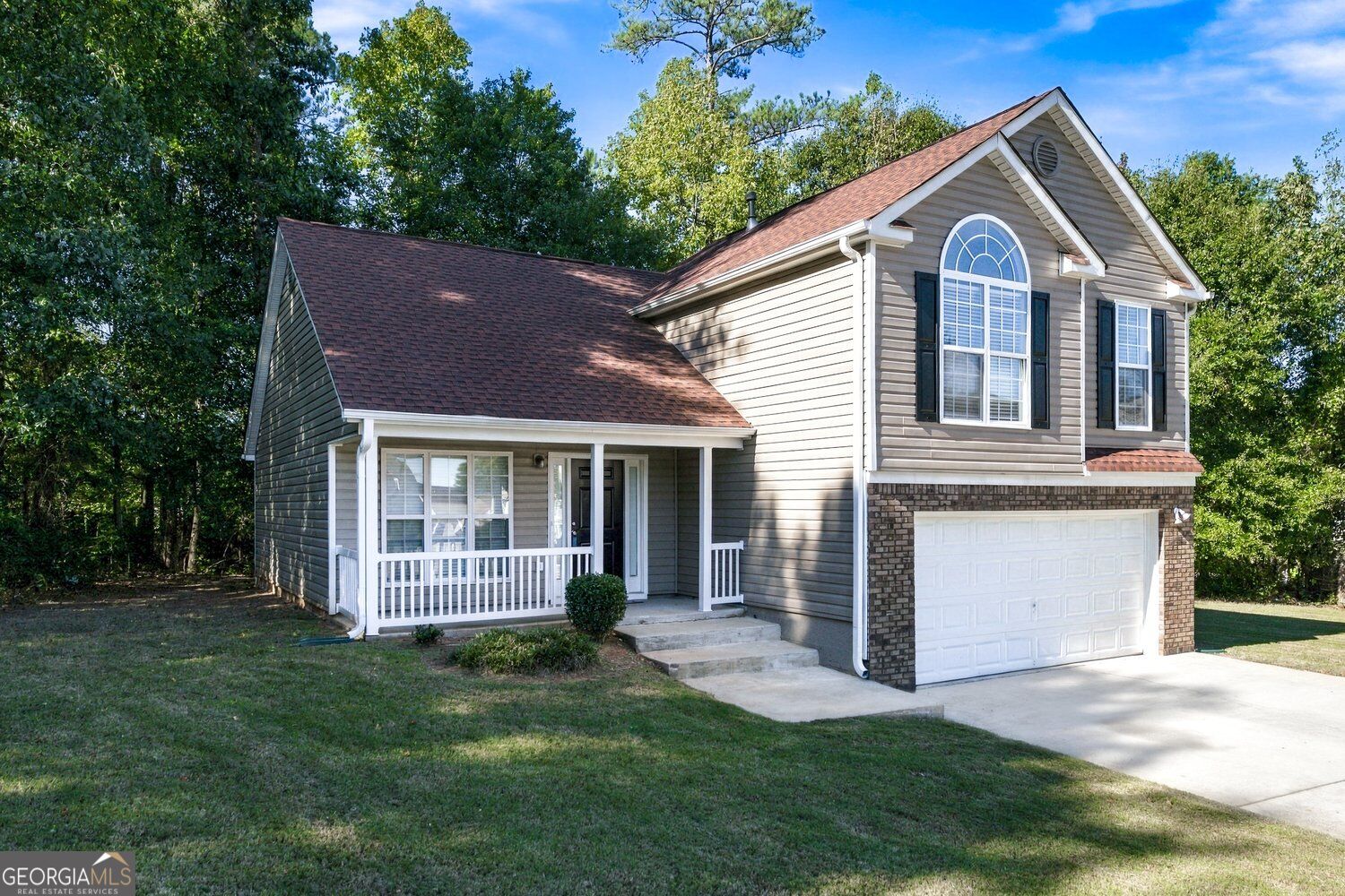 5849 Amerson LN