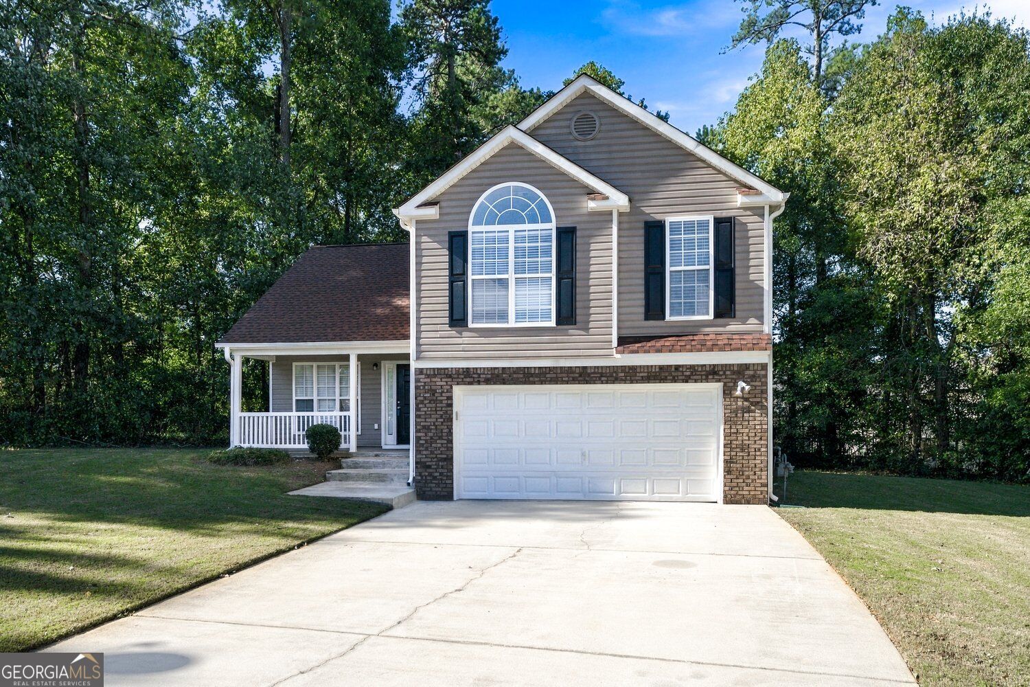 5849 Amerson LN