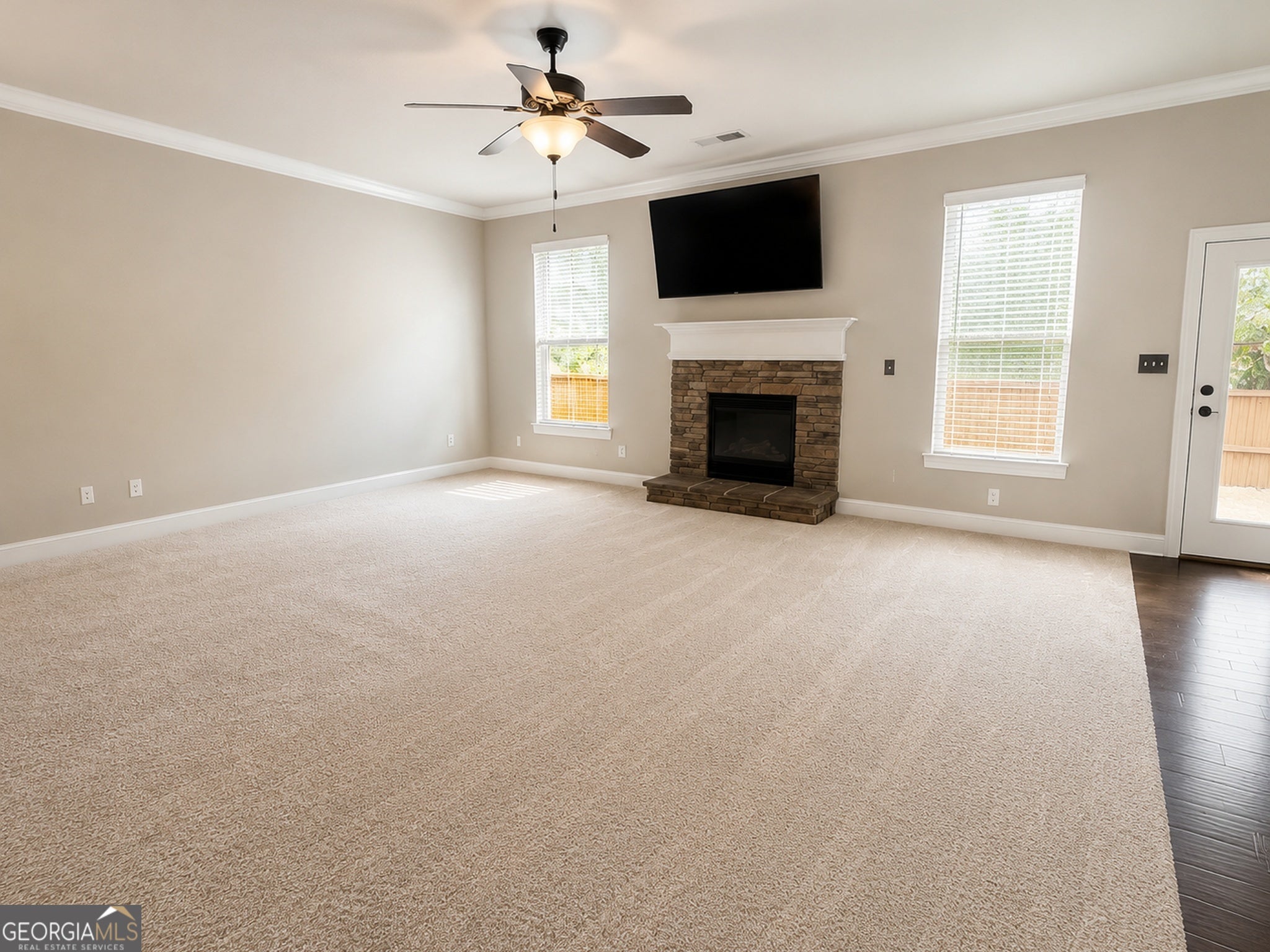 835 Lorrimont LN