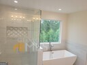 4421 Meadowwood DR
